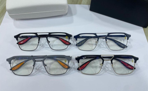 De lunettes de bonne qualité