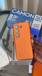 Tecno Camon 50 Ultra $200 Whatsapp ::+2349045783364 achetez 2 téléphones et obtenez-en 1 gratuitement